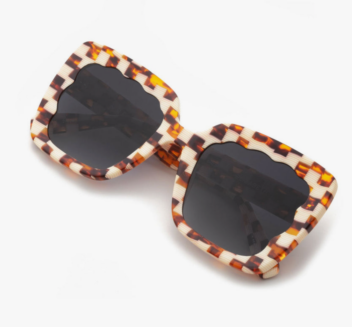 Fashion Culture Scallop Cat Eye Sunglasses