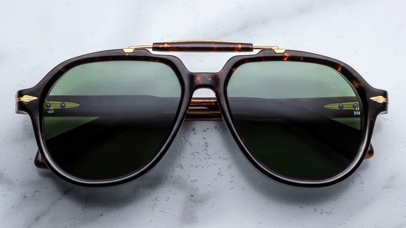1991-Agar / Tamarack Polarized Glass / Dark Gold
