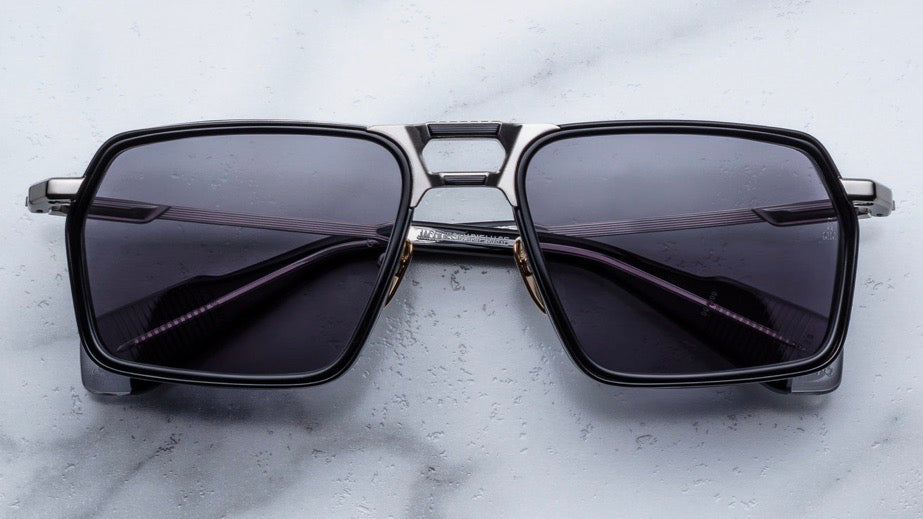 GT R-Armour / Charcoal / Sterling Silver