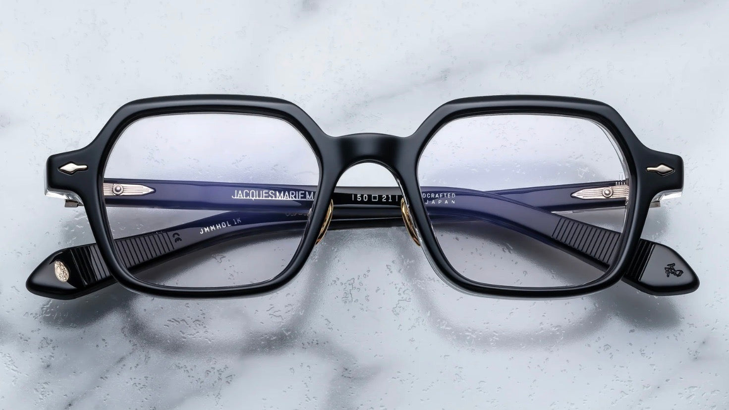 HOLDEN-Maverick / Superlight Purple / Light Gold