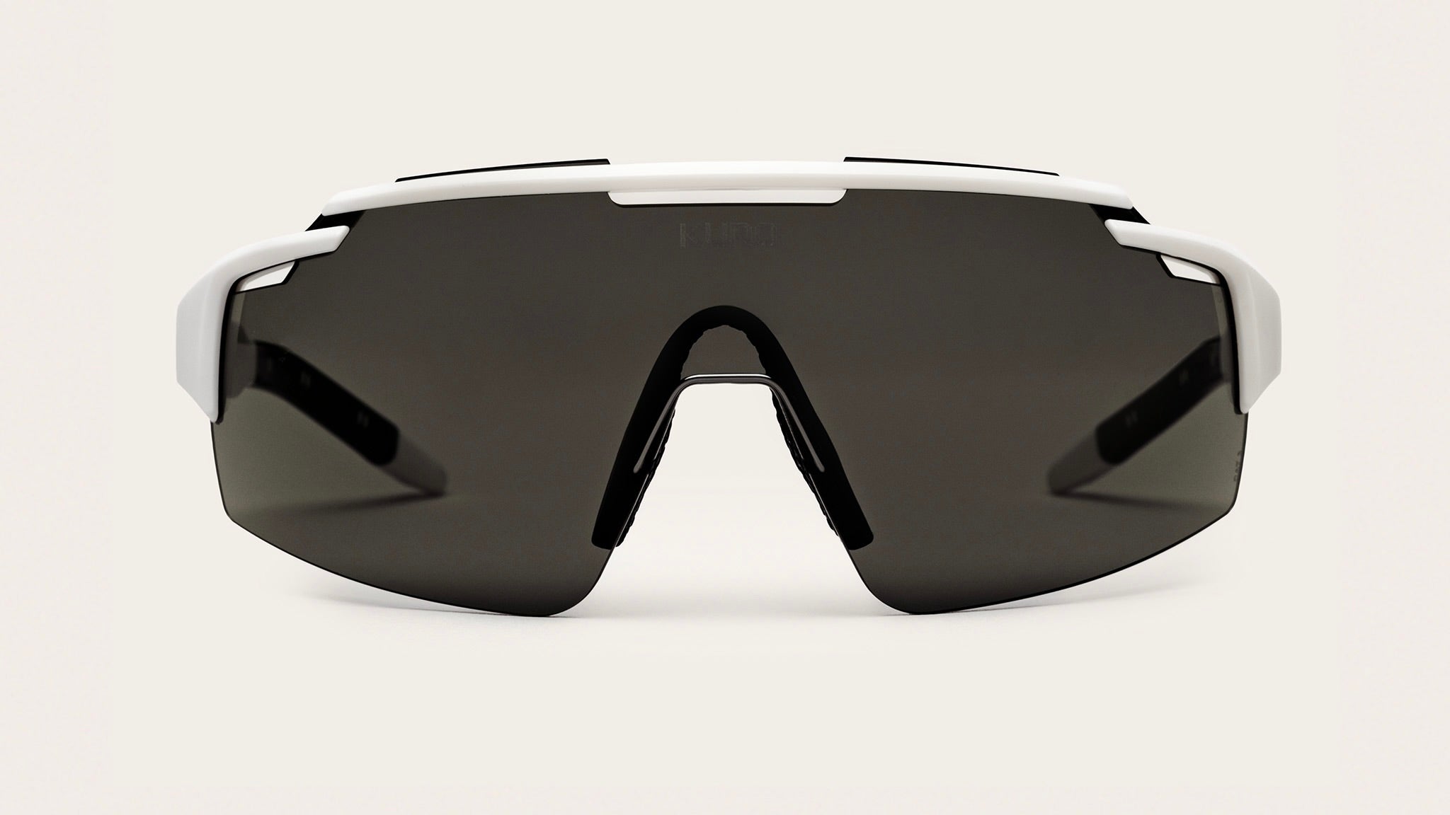 SAKER-Bone / Black / High Contrast Grey