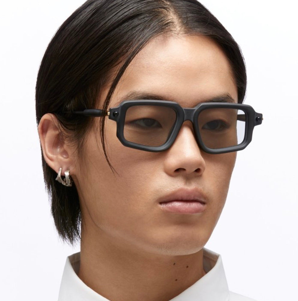 P23-BM Black Matte / Black Shine / Grey