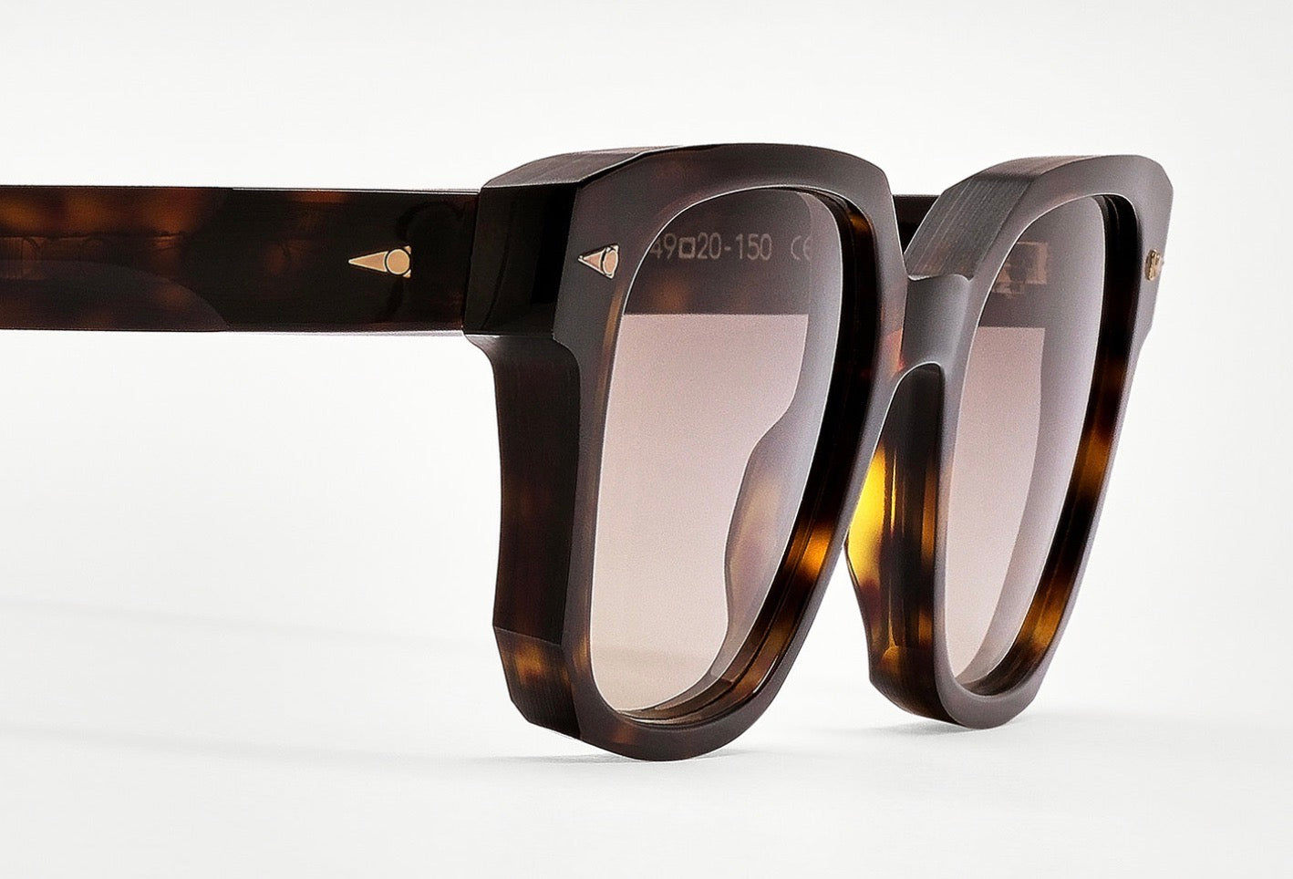 Ahlem Saint Georges - Dark Turtle | Eyeglasses | Black Optical