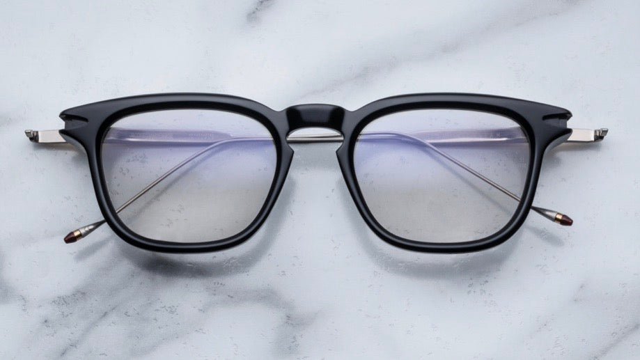 WILLIAM-Noir / Superlight Grey / Silver